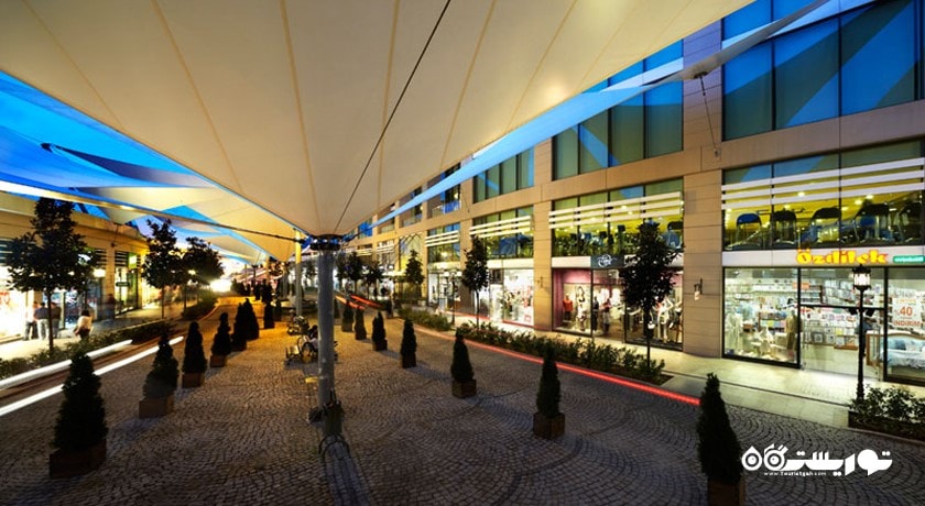 مرکز خرید ویا پورت شهر ترکیه کشور استانبول